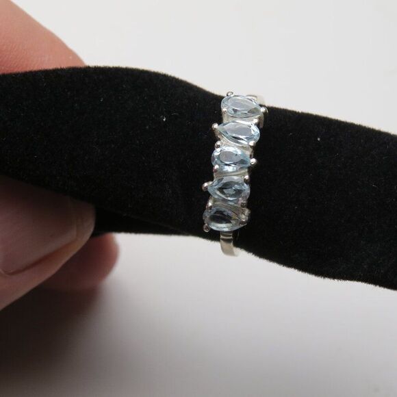 *925 Sterling Silver Genuine Topaz Ring